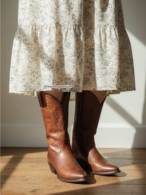 Frye Billy Pull On Cognac Leather Cowboy Boots